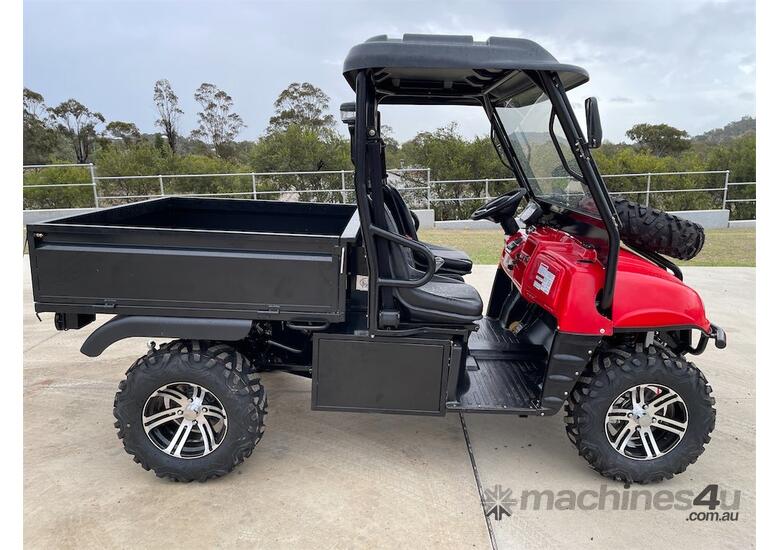 EXEQ UTV, Hot Rod Red