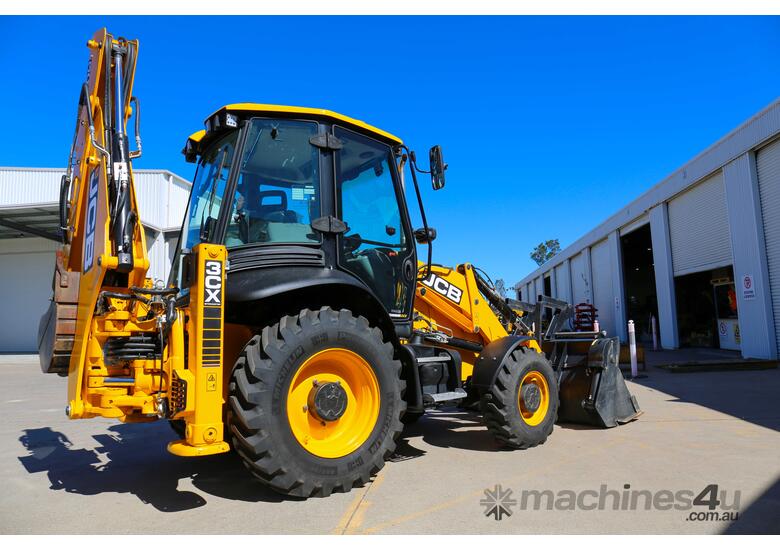 2023 JCB 3CX Plus Backhoe Loader Ex-Demo, As New Condition, Very Low Hours!