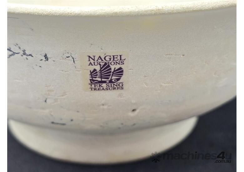 caption LARGE TEK SING TREASURE SHIPWRECK GLAZED BOWL
