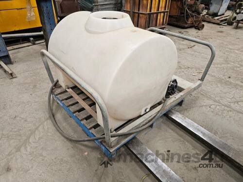caption Fire Fighter Unit - 500 Litre