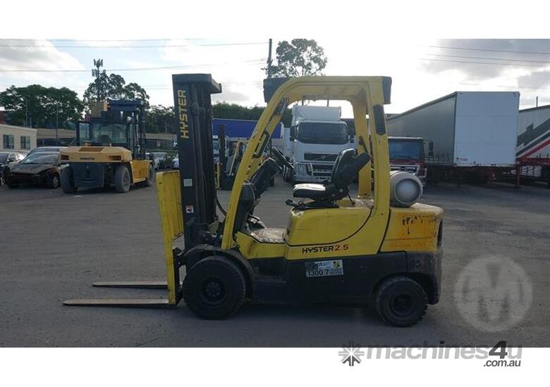 caption Hyster H2.5CT