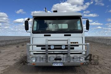 International 2000   ACCO 2350G