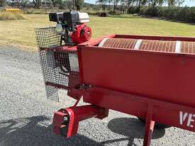 Vennings Grain Cleaner  - picture1' - Click to enlarge