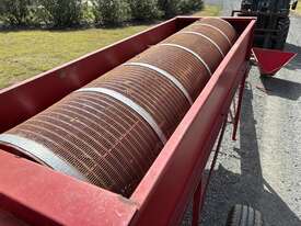 Vennings Grain Cleaner  - picture2' - Click to enlarge