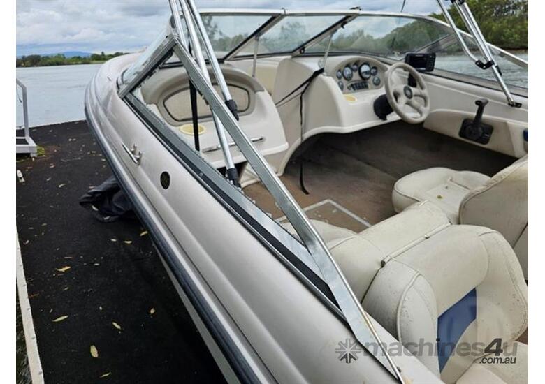 caption 2001 Reinell 185 BR
