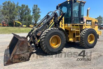 Caterpillar 2005   It28g
