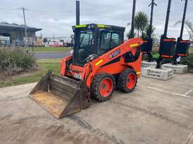 2017 Kubota SSV65 - picture18' - Click to enlarge