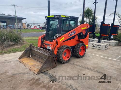 2017 Kubota SSV65