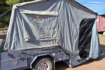 EZYTRAIL CAMPER TRAILER