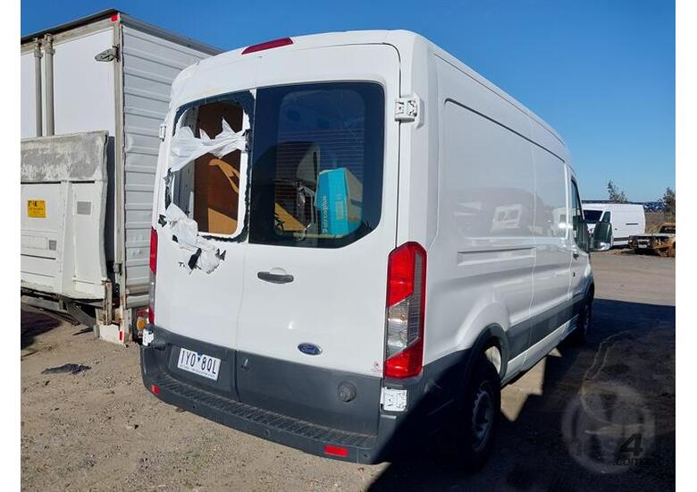 caption Ford Transit