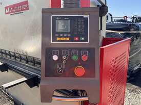 METALMASTER Hydraulic NC Press Brake - picture1' - Click to enlarge