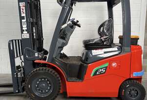 Heli Electric Forklift 2500 kg