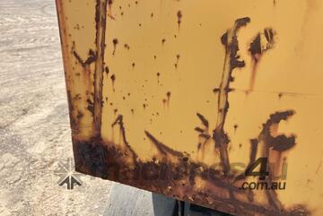 1988 Pacific Construction Equipment RP 16 Pneumatic Roller