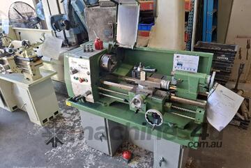 Herless   11BU Bench Lathe