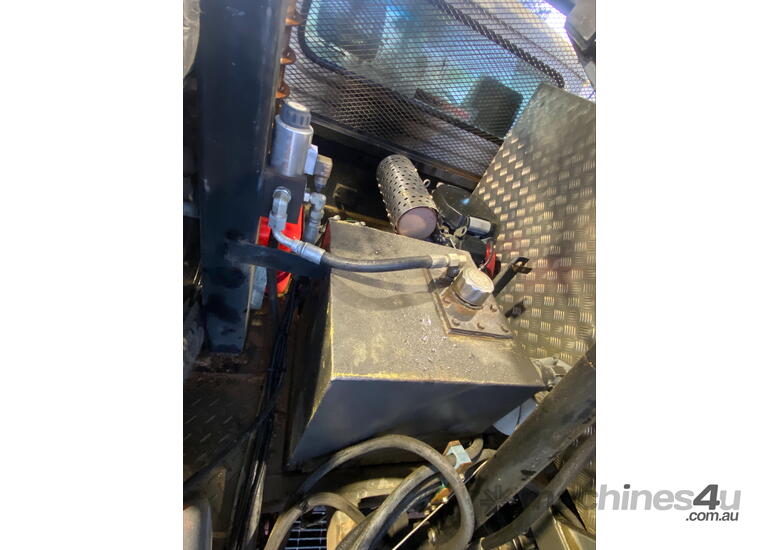 2014 Toyota Land Cruiser 79 Series 4WD with Rear-Mounted Drill Rig – Field-Ready Setup 