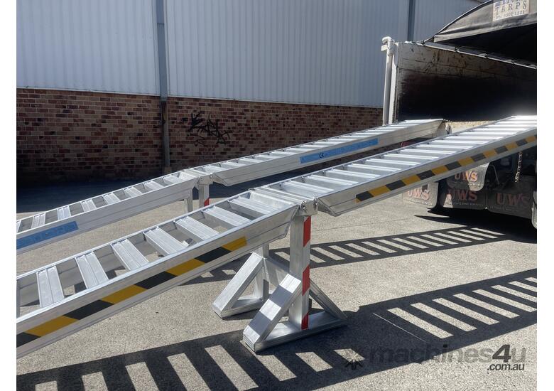 6m 5Tonne Center Supported Loading Ramps
