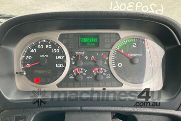 2018 Hino FG 500 1628 Dual Control Sweeper