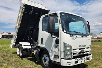 Isuzu NLR275 Single Cab 4x2 Tipper Truck. Ex Council