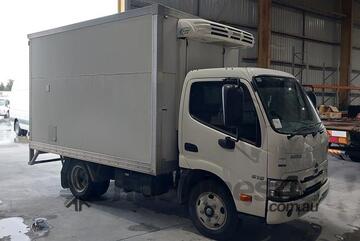 Hino   616 Short IFS