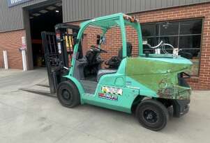 Mitsubishi   5.5T Forklift