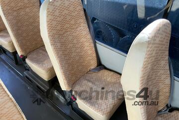 2008 Mitsubishi Fuso Rosa Bus