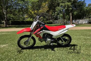 Honda   CRF 110F