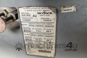 2014 Skyjack SJ1114632 Scissor Lift (Electric)