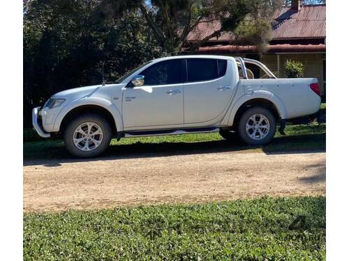 2011 Mitsubishi Triton Twin Cab Ute