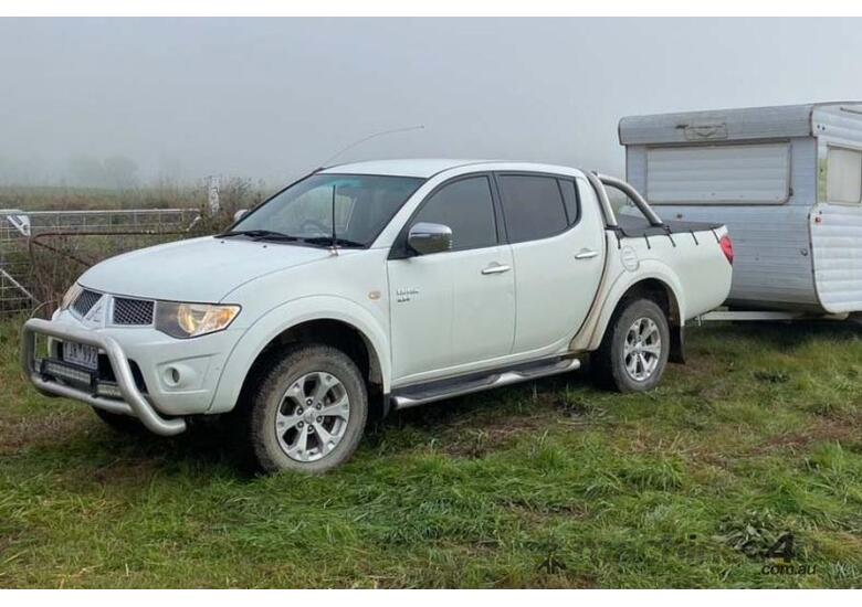 2011 Mitsubishi Triton Twin Cab Ute