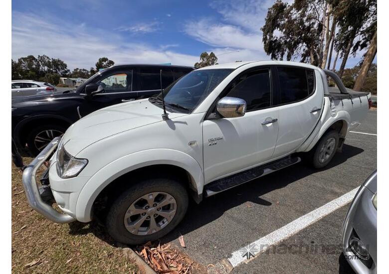 2011 Mitsubishi Triton Twin Cab Ute