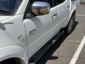 2011 Mitsubishi Triton Twin Cab Ute - picture2' - Click to enlarge