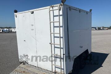 Unknown Tandem Axle Enclosed Trailer