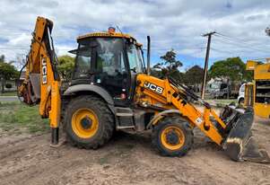 Jcb 2018   3CX BACKHOE U4994