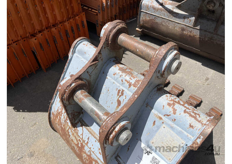 SRS Attachments S-EX4 600mm Digging Bucket To Suit Excavator