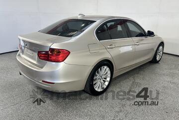 BMW 2013   3 Series 328i Petrol