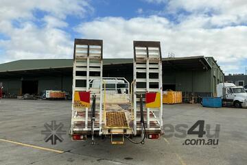 2012 Mitsubishi Fuso Fighter 1627 Beaver Tail