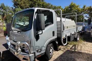 2019 Isuzu NPR45-155 (NH NPRAB D38) truck