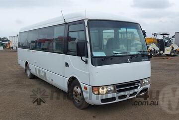 Mitsubishi   Fuso Rosa