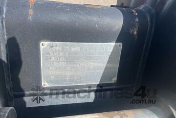 2017 Caterpillar 432F2 Backhoe