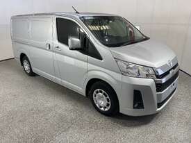 2019 Toyota Hiace  Diesel  (Ex Lease) - picture0' - Click to enlarge