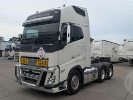 Volvo FH16 Globetrotter - picture1' - Click to enlarge
