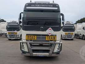 Volvo FH16 Globetrotter - picture0' - Click to enlarge