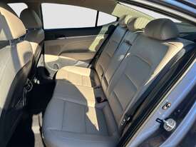 2017 Hyundai Elantra Elite Petrol - picture0' - Click to enlarge