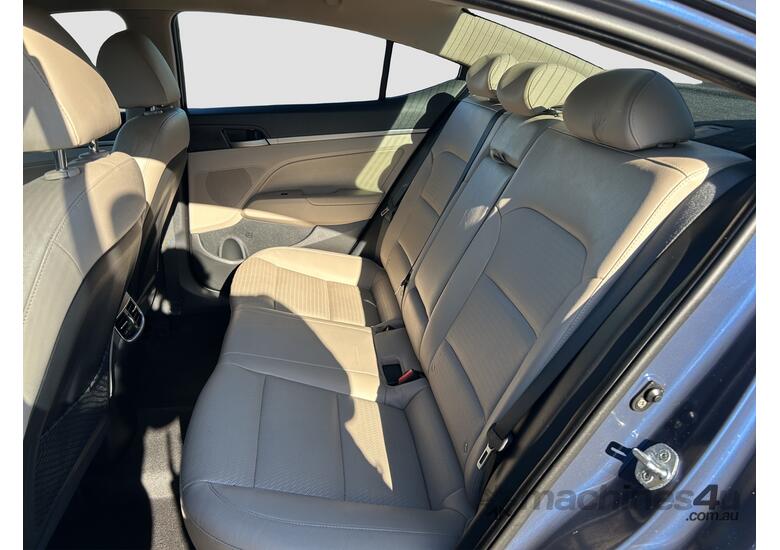 2017 Hyundai Elantra Elite Petrol