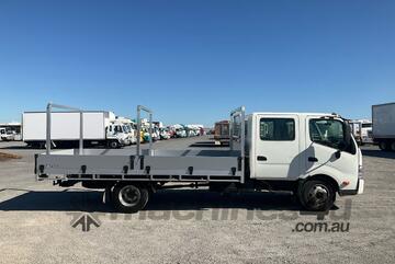 2014 Hino 300 series Crew Cab Table Top