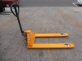 Hangcha 2.5ton  pallet truck - picture0' - Click to enlarge