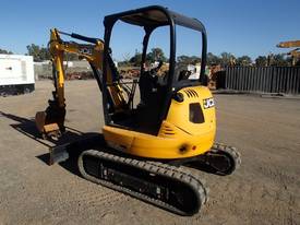 JCB 8030 Excavator - picture1' - Click to enlarge
