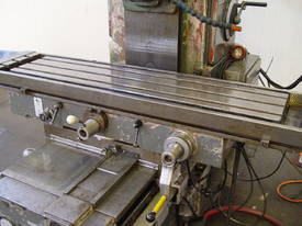 PACIFIC FUTV-1400 MILLING MACHINE - picture2' - Click to enlarge