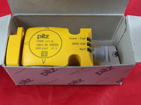 PILZ 540000 Safety Switch Non-Contact Coded + Actu - picture0' - Click to enlarge
