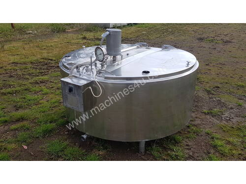 STAINLESS STEEL TANK, MILK VAT 900 LT